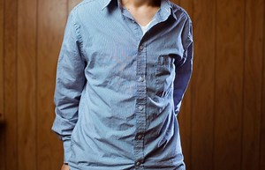 9 Ways to Master Wrinkle-Free Clothes Without an Iron | LoveToKnow