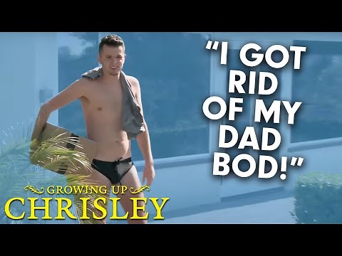 Elliott Ditches the Dad Bod & More of His Funniest Moments | Growing Up Chrisley | USA Network