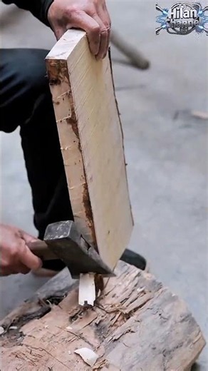 How Traditional Froes and Hatchets Utilize Wedging Force to Split Lumber Along the Grain