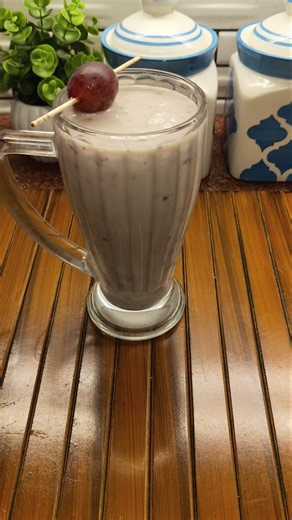 Healthy Fruit Smoothie Recipe | Easy Homemade Smoothie | Quick Breakfast Drink