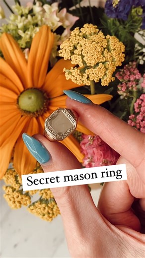 3.3K views · 33 reactions | This secret masonic ring is full of intrigue! With a rotating signet face, one side is blank and the other features the masonic square and compass symbol, which serves as a symbol of goodwill among fellow masons. | Maejean Vintage | Facebook