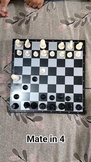 The Alien Gambit : Chess trap : Mate in 4 moves
