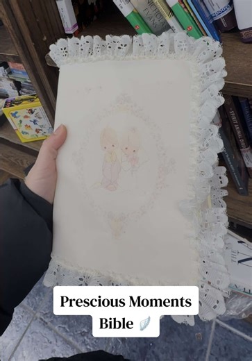 My second thrifted Precious Moments Bible - extra special because it’s a bride & groom🪽 #smallcreator #thrifter #presciousmoments