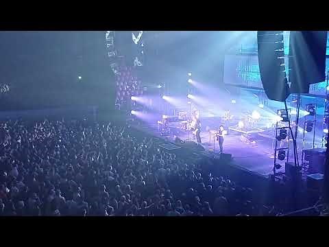 Les Cowboys Fringants - Marine Marchande (live à la Brest Arena)
