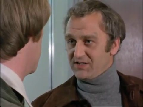 The Sweeney Season 1 Episode 4 Queen\'s Pawn