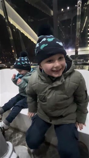 T’s first time on a Ferris Wheel