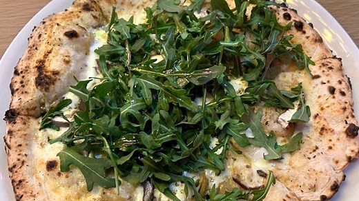 The 12 best pizza places in Ohio ranked among Yelp's top 100 pizzerias in the Midwest