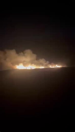 Another potentially large wildfire incident was averted by the swift response from the shooting estates gamekeeping team and firefighters from both Derbyshire and South Yorkshire Fire and Rescue Services. The wildfire at Woodhead last night started at around 10:00 and was swiftly extinguished by midnight - the affected area was monitored throughout the night for flare ups, by the estate team. Personnel attending the fire had to deal with excessive flame length, the video shows teams battling wit