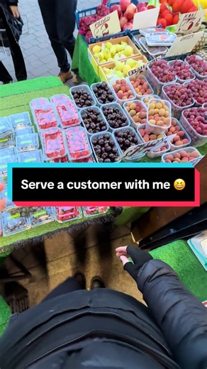 Serving Customers at a Fruit Stall Experience