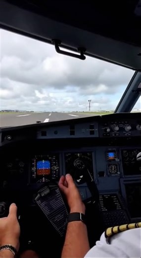 Jet Stream – Experience the Sky Up Close