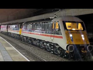 The Badger is back in Stafford - Round Two - The Class 89 returns with 82139 and 87002