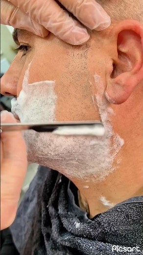 straight razor shaving: easy 7-step ASMR guide for beginners 2025