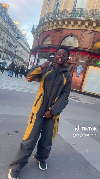 Rayad Yamal: Chanson et Paroles Officielles