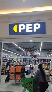 36K views · 739 reactions | On the hanger vs on me at PEP. This is not a drill.... There is another set and it's just as beautiful  I am so obsessed with these! Also those shorts are a winner. If you prefer a longer length they are Bermudas cover the knee. If you prefer over the knee you can roll them like I did. Tried on at Pavilion Pep. #onthehangervsonme #onthehangervsreality | Kandidly Kerry | Facebook