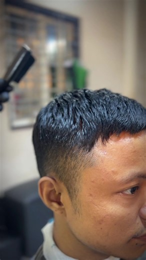 Mid Fade Tutorial: Step-by-Step Men's Haircut Guide
