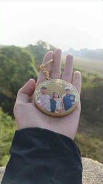 Make Your Own RESIN Circle Keychain 🥰resin art for beginners, art resin, resin art, circle keychain