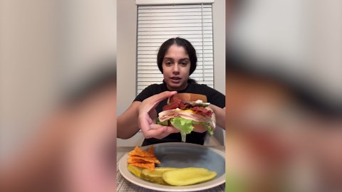 She Made A Real Life Scooby-Doo Sandwich 🤣