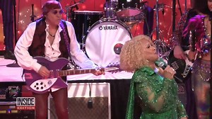 8.5K views · 251 reactions | Inside Edition was on set of “The View” as Darlene Love belted out her holiday classic song "Baby Please Come Home." | Inside Edition | Facebook