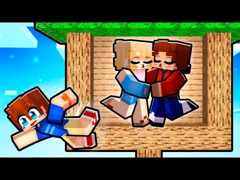 Am Construit O *CASĂ ÎN COPAC* ... !