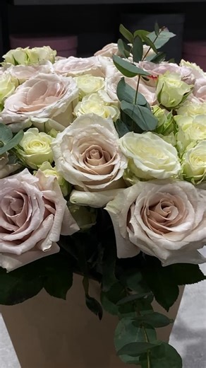 Flowers Canada | Цветы Канада | Canada Flowers Delivery on Instagram: "Flower delivery to Canada Choose any bouquet that you like and we can please your loved one ❣️ ⠀ For a quick order, write to us at 📍whatsapp / telegram📩 * link in profile header * #доставкацветовканада #букетыканада #канадабукеты канададоставкацветов розыканада flowerscanada canadaflowers rosescanada buyflowerscanada buybouquetcanada canadaflowers canadaflowersbouquets canadaroses flowerscanadaevent flowerscanadashop"