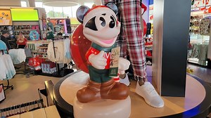 Mickey Mouse Holiday Light Up Figure Spotted At Epcot! | Chip and Company