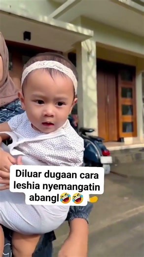 EKSPRESI LESHIA KETIKA NYEMANGATIN ABANG L 🥰😍