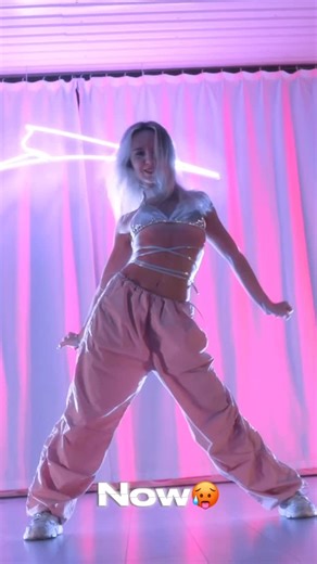 ШКОЛА ТАНЦЕВ МИНСК | EL GATO D.C. KRASNAYA | Time to go FULL OUT and show your growth with EL GATO DANCE CENTER!🔥 Мы спешим к тебе с новой порцией мотивации!✨ Сегодня в эфире малышка... | Instagram