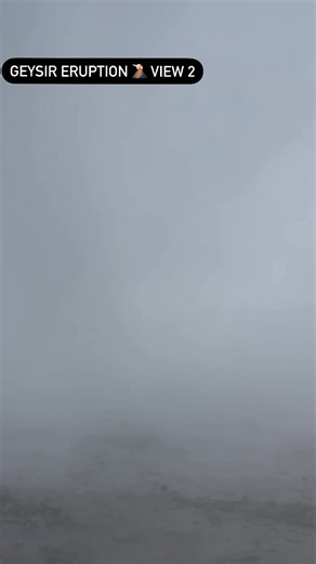 58K views · 1.8K reactions | This is a phenomenon called a geyser where water is dramatically ejected from below the surface of the earth. This one is called #geysir in Southern Iceland and it violently erupts firing water high into the sky around every 10 minutes. Incredible sight!! #Iceland #icelandtravel #geysiriceland | Leanne Manas | Facebook