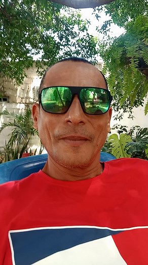 Los Chinos Cantando Vallenato: Recochamolina