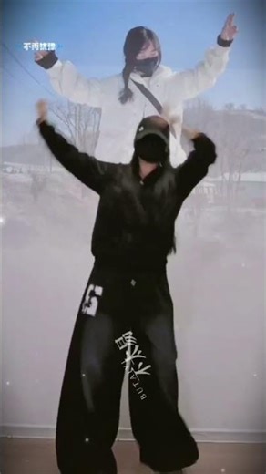 Stylish Girl Dancing with Perfect Rhythm#shorts