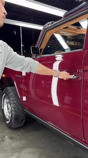 1️⃣-🔟 Rate this build: Cabernet Crush Ball Glove leather 🍷⚾️ Cheers, it’s 5 ‘o clock somewhere 🙂 DM us or text 470-598-5419 us for inventory 💬 . . . . Vintage design modern luxury 💯 this is not a restoration, it’s a Modern Classic equipped with safety features including 6 airbags and modern technology so you can have the best of both worlds 👏🏼 formerly #VintageBroncos 🚫 not associated with Ford Motor Co