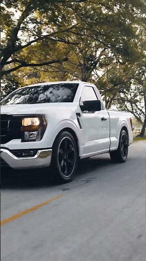 F150 Supercharged FP700 #ford #f150 #supercharged #droppedtrucks #whipplesupercharger