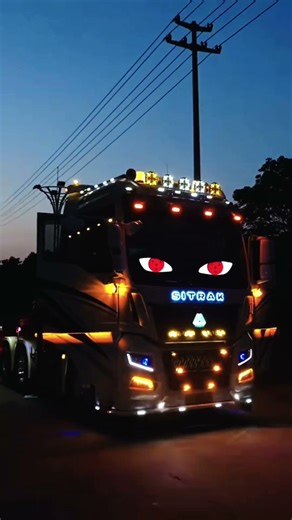 LED MATRIX PANEL #ledlights #automobile #thetransitprodigy #flexibleled #trailer #edit #truckdriver