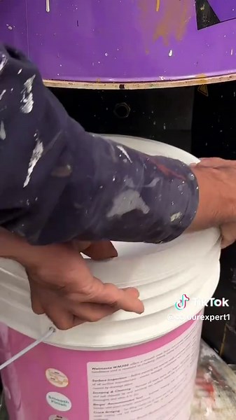 Mastering Color Mixing Techniques with Paint