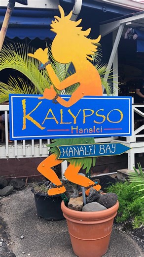 KAUA’I TV 101 on Instagram: "Looking for the perfect spot to enjoy sports, mouthwatering food, and great drinks? Look no further than @kalypsokauai in #Hanalei! Your next favorite hangout awaits. 🏖️🍔 . . . . . #KalypsoKauai #TasteOfHanalei #CheersToGoodTimes #808 #hanalei #kauai #hawaii"