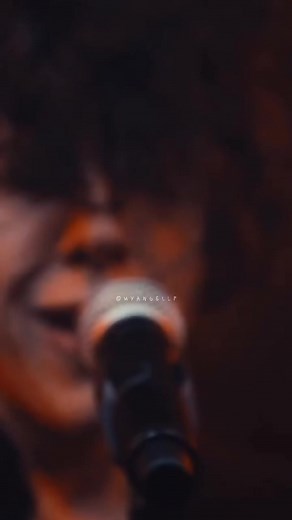 LP: La Magia de 'Strange' en Español