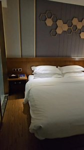 18K views · 214 reactions | China mini vlog 1 | Online Fashion Shop | Facebook