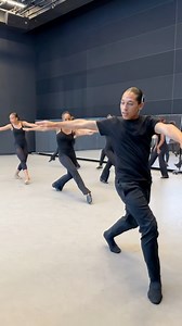 #FBF to musical theatre class with Debbie Allen at ‘24 Summer Intensive. In this clip, Ms Allen uses the dancers to craft a tornado scene for her storytelling of “The Wiz”. 🎭🌪️ Train with DADA this summer as we celebrate our 25th anniversary yr #25in25 DADA Summer IntensiveJUNE 23 - JULY 20 🚨SI Live Auditions🚨February 15th March 1st 📍Debbie Allen Dance Academy ⏰ 4PM PST 🎥 Accepting video submissions. More info and registration: https://shorturl.at/Azm9x | Debbie Allen Dance Academy