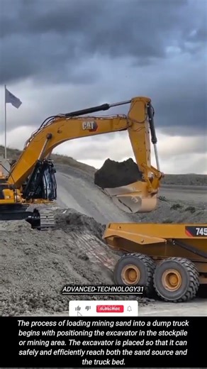 Loading Mining Sand into a Dump Truck Using an Excavator !! #innovation #tool #excavator