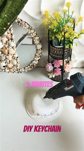 DIY Easy Keychain In Just 2 Minutes 😍#diy #easy #keychain #shorts