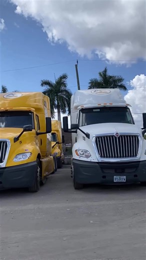 En Core Dispatch ayudamos a carriers y owner-operators a conseguir mejores cargas, negociar mejores tarifas y hacer crecer su empresa de transporte en EE.UU. #trucking #transportes #cargas #owneroperator #dispatch Core Dispatch.