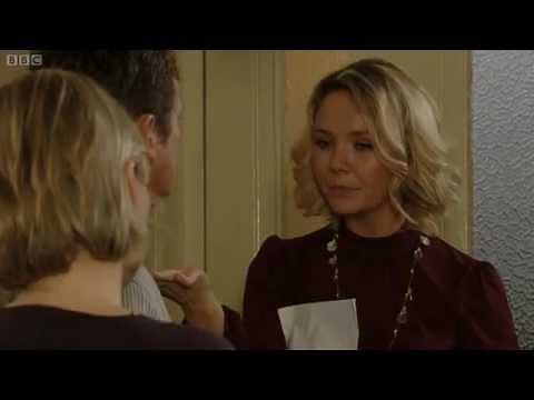 EastEnders Preview: Sunday 1 January 2012 (Pat's final episode)