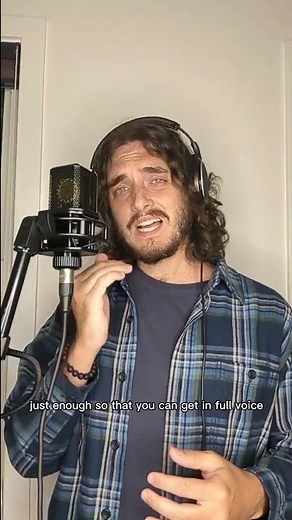 How to sustain a high note for long (C5 for over 15s - Eagle fly Free ending) #shorts