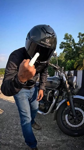 Never let this mistake happen to you while maintaining your motorcycle | 50 finger injuries reported in 18 months in a Single hospital #motorcycle #maintenance #klrider #safetytip | KLRider