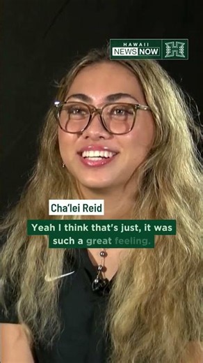 UH coach reacts after Wahine players block him in practice