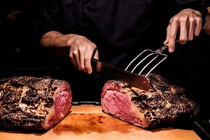 The 7 Best Seasonings for Prime Rib, According to Professional Chefs