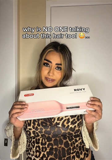 How to Use a Hair Crimper for Stunning Styles