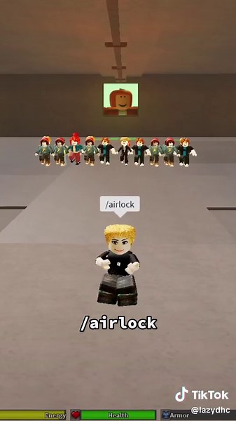 Ice spice doing dhc orders #dahood #dahoodcash #dhc #dahoodroblox #dahoodcashcheap #dahoodcashseller #buycashdahood