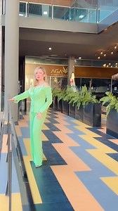 Llegada !!! Traje color menta pastel #regiaschicmty | Regias Chic