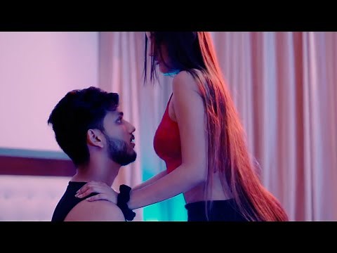 GF BF Hot Romantic Status😘Romantic Love status💫Love status😍Hot kiss✨Kissing status😍new status